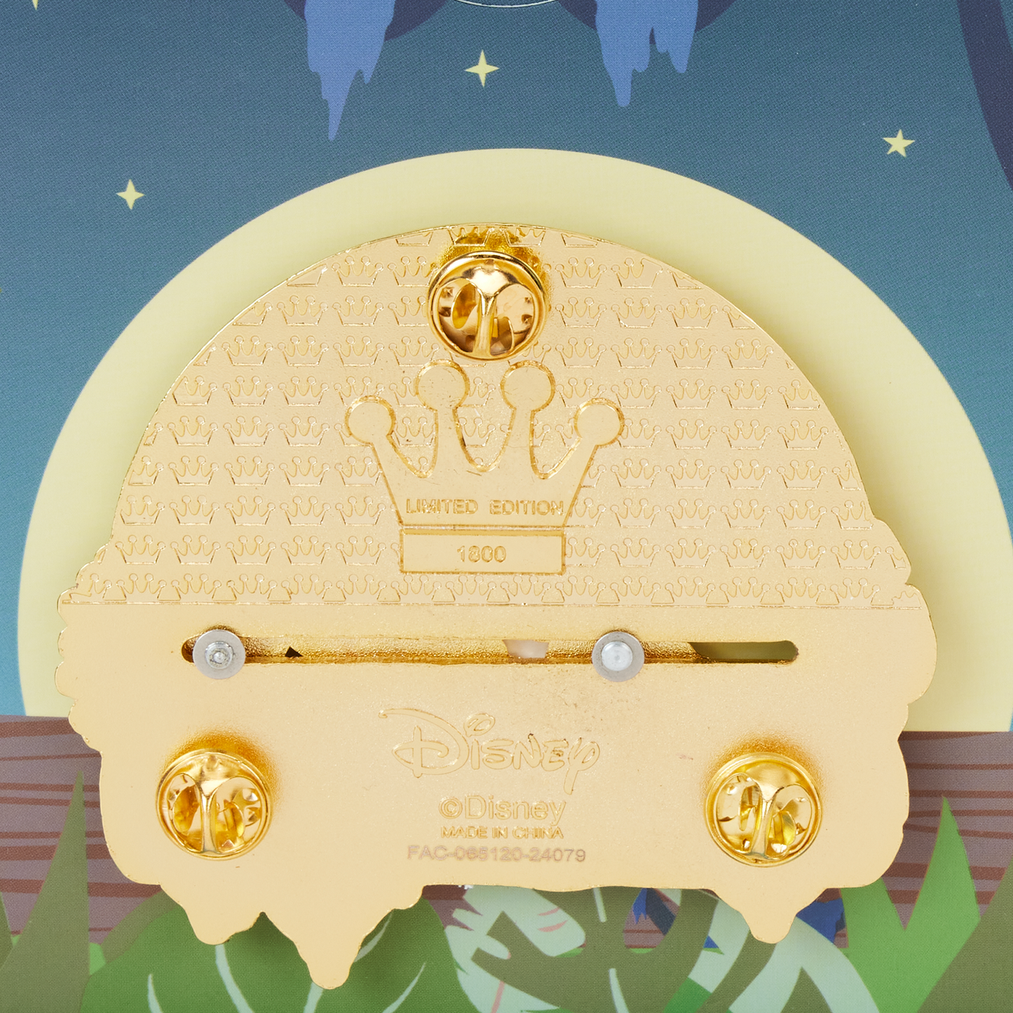 The Lion King 30th Anniversary Hakuna Matata Silhouette 3" Collector Box Sliding Pin